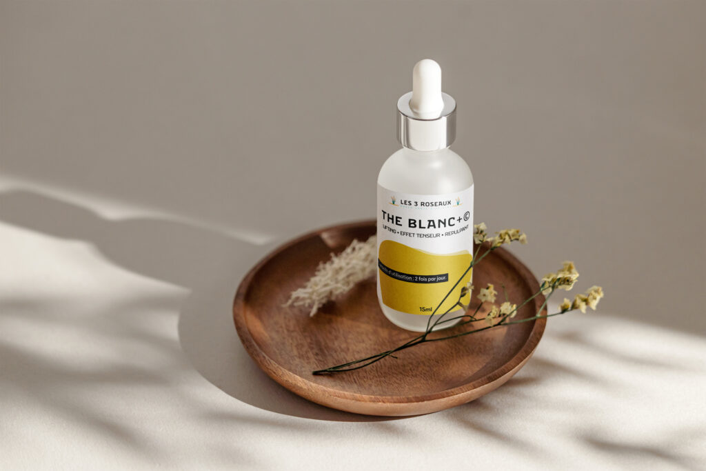 Flacon avec pipette de sérum de the blanc